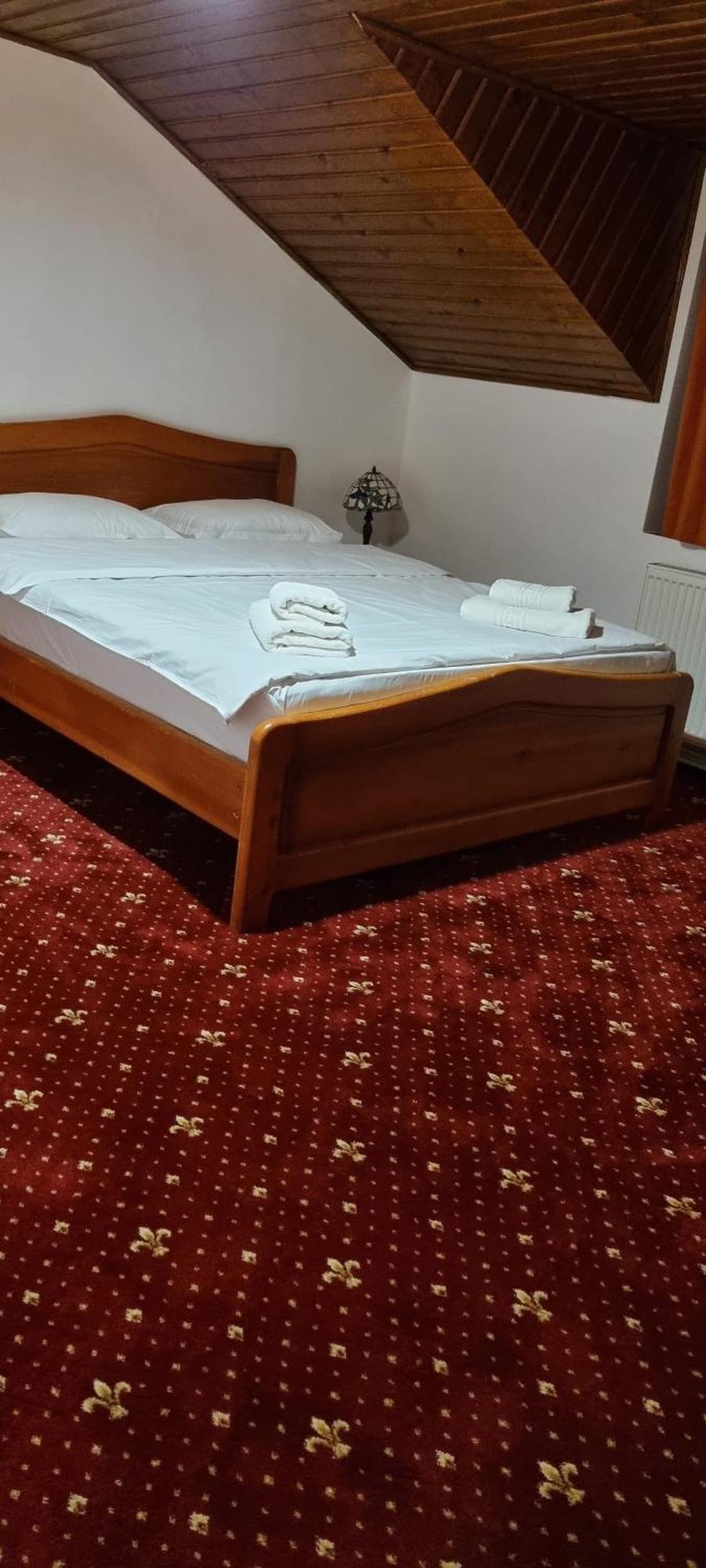 Casa Bondia Villa Pârâul Rece Bagian luar foto