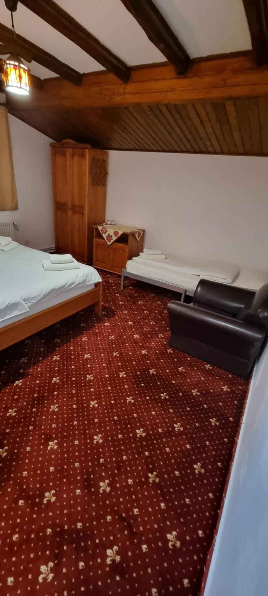 Casa Bondia Villa Pârâul Rece Bagian luar foto